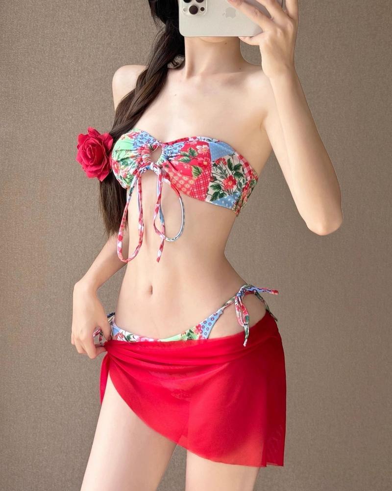 Product Introduction of Mosricci Pure Desire Style Red Brightening Ethnic Print Bikini Two-Piece Swimsuit for Women Small Chest Tube Top Cover-Up Skirt 24