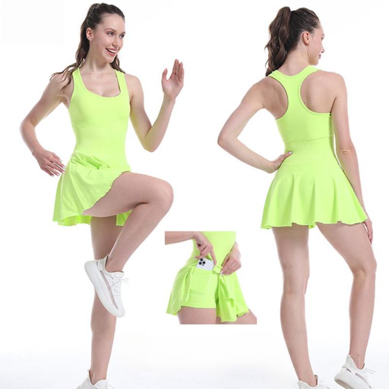  Áo đầm tennis phong cách châu Âu và Mỹ thiết kế không lộ da có lớp lót chống lộ thiết kế hở lưng thoáng khí có miếng đệm ngực phù hợp để mặc khi tập yoga thể thao ngoài trời và các hoạt động thể thao khác. 