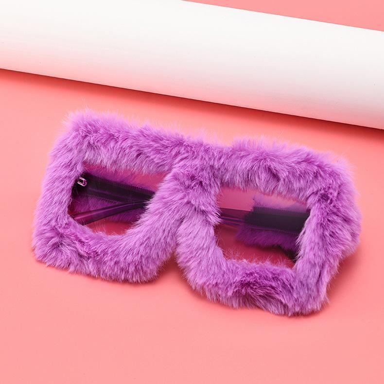 Product Introduction of Y2K Oversized Plush Sunglasses Soft Fluffy Party Christmas Halloween Cosplay Winter Shades Style Square Frame Sun Glasses for Women 21