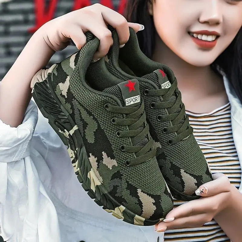 Mesh Camouflage Sneakers Men Wear-resistant Casual Shoes for Men Not Slip Tennis Shoes Outdoor Mountaineering Work Flats Tenis