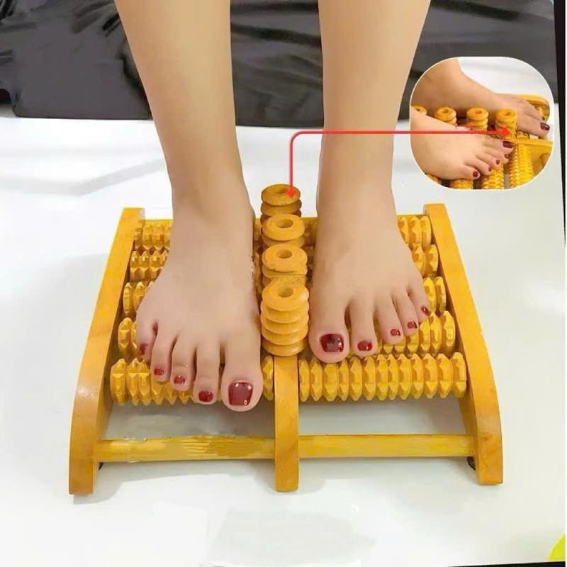 Bàn lăn chân gỗ FREESHIP Dụng cụ massage 5 hàng 4 trục cỡ đại giúp cải thiện giấc ngủ (M1)