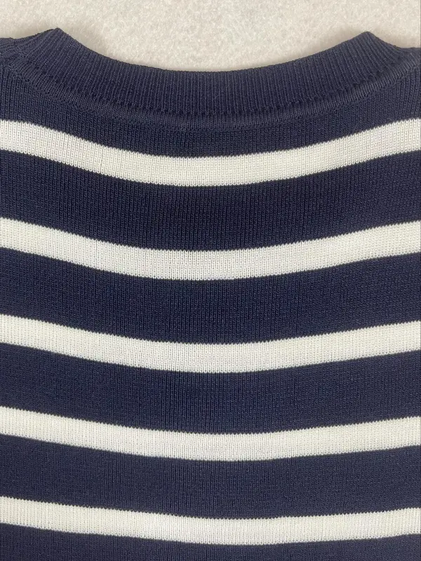 Women's Stripe Pattern Short Sleeve Crop Knit Top, Casual Comfy Fashion Round Neck Knitwear for Indoor Outdoor Wear, Ladies Clothes for All Seasons 5
