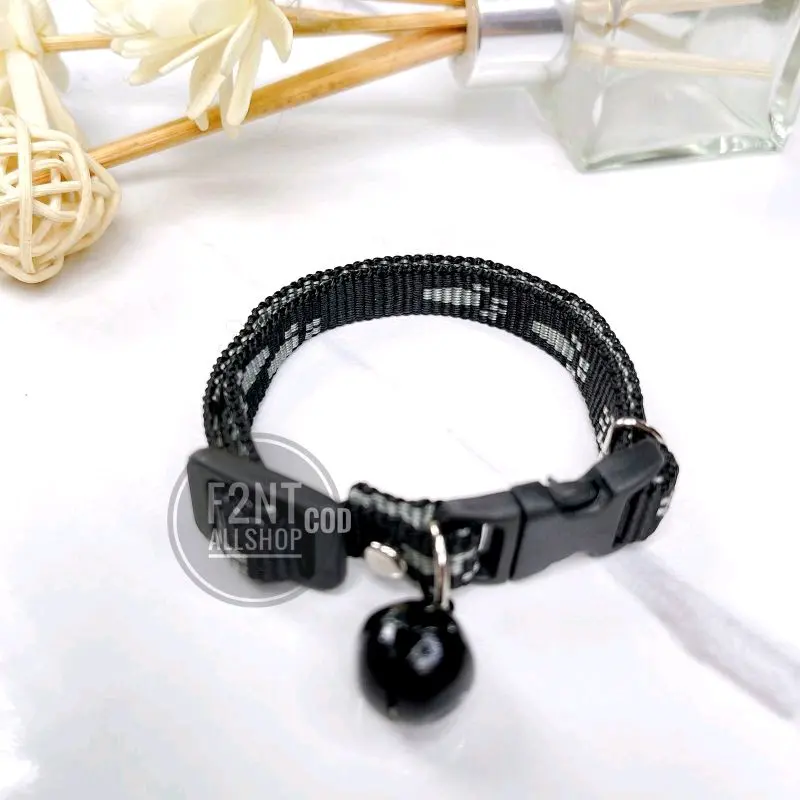 kalung kucibg premium motif kaki lonceng doff bunyi 1