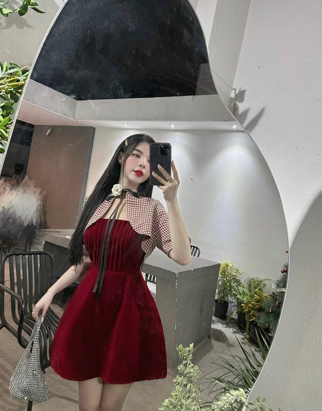  BIGSIZE HIẾU HIẾU  55-95KG  - Set váy 2 dây dập li kèm áo khoác dạ caro đỏ tay ngắn 