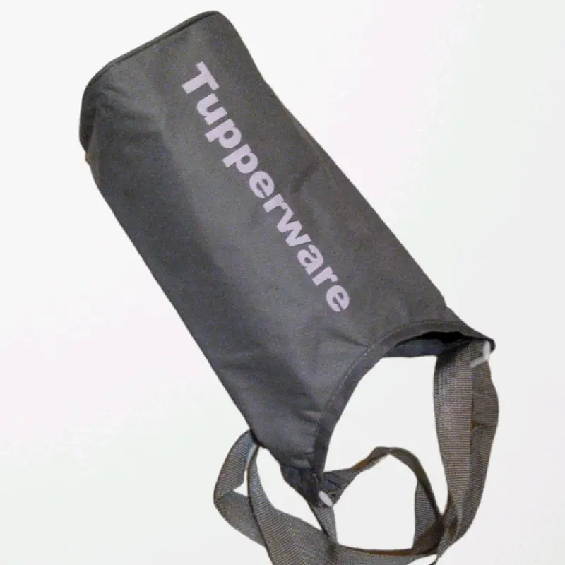 Tas Sarung Botol 2 Liter / tas slim line tuppy dengan Tali Panjang ( HANYA TAS ) 4