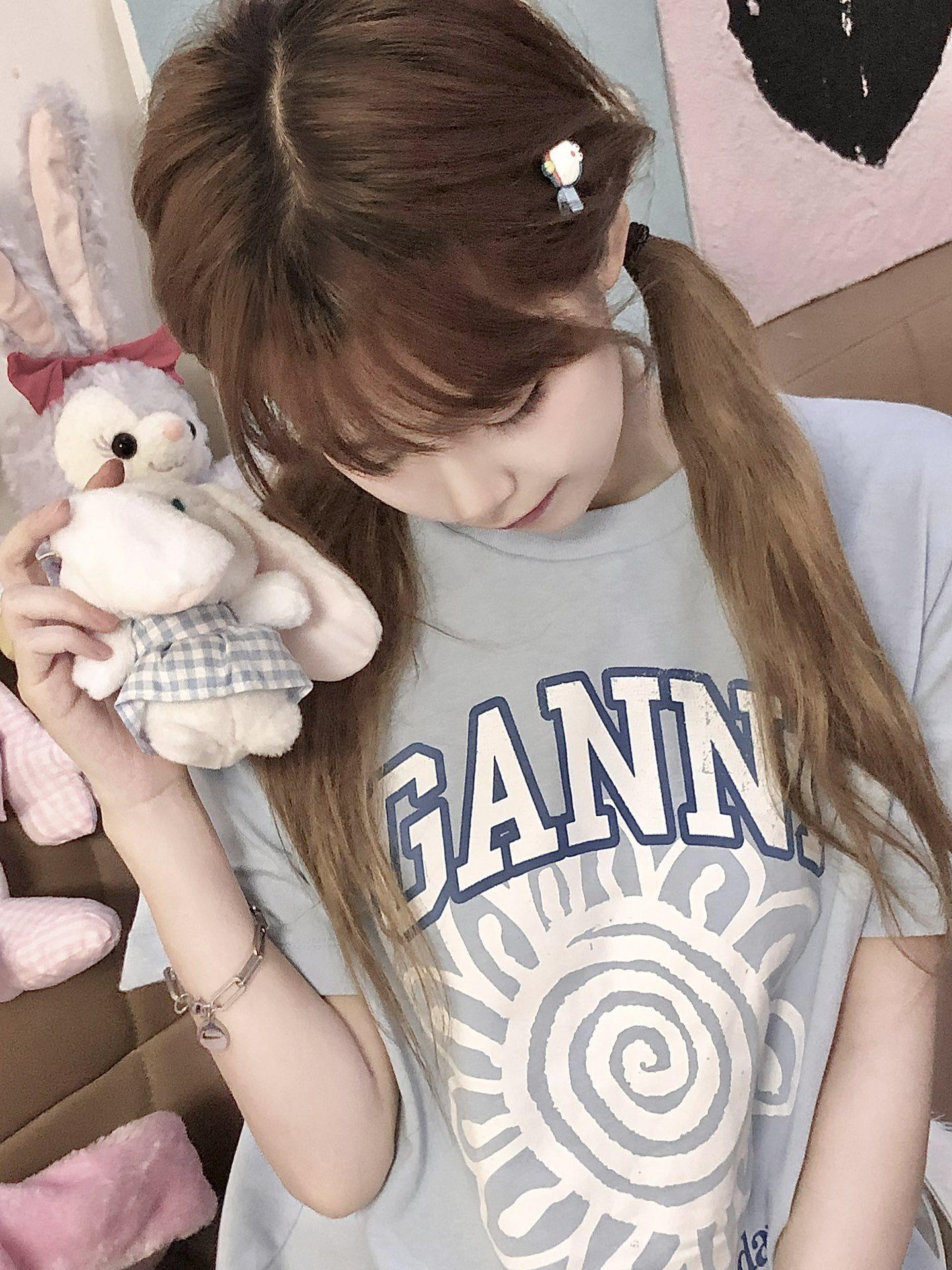 Heniii-Kaos oblong lengan pendek pria motif unicorn baru yang trendi untuk musim panas, leher bulat kasual Distro Baju