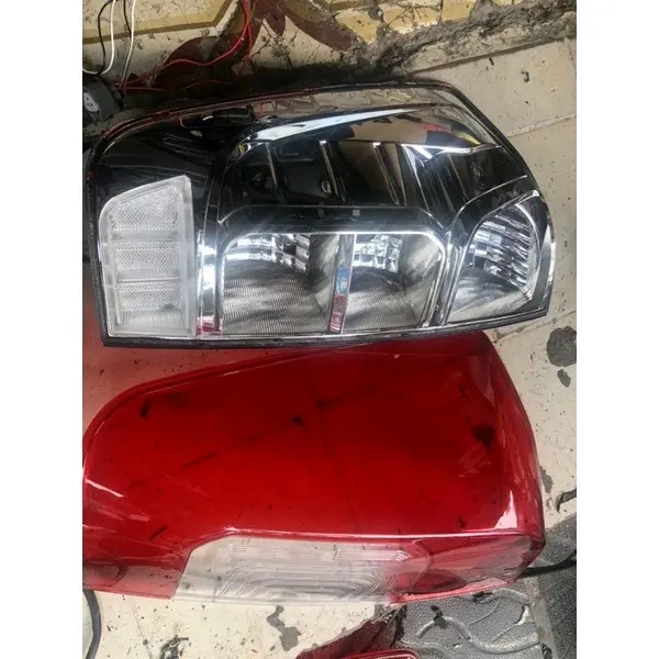 Nắp đèn hậu xe Niss.an Navara 2015 - 2018 , Thay Thế nguyên bản theo xe , có lắp đặt tại cửa hàng 2