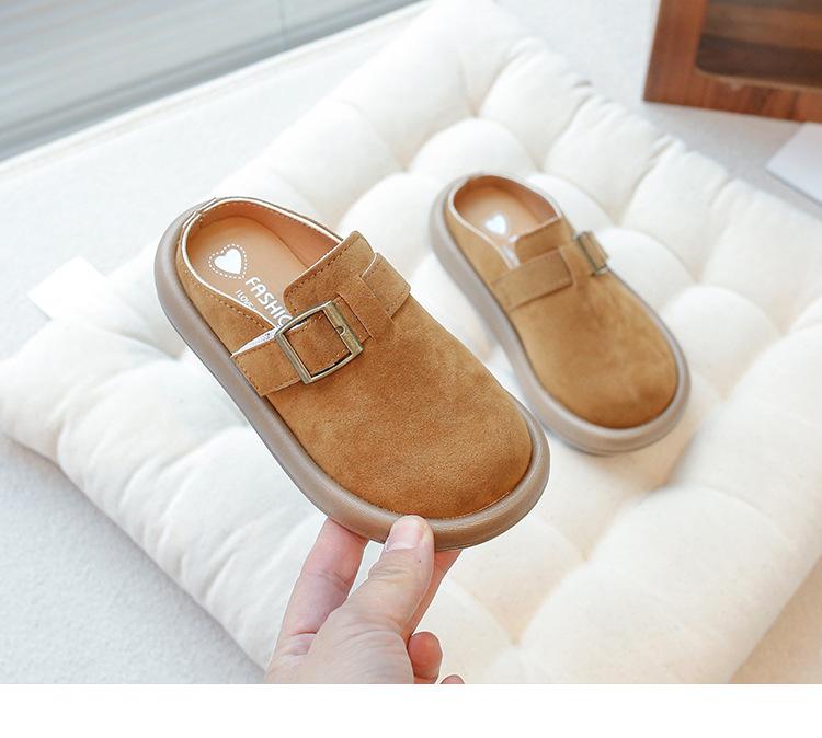 Product Introduction of Children's Closed Toe Boken Half Slippers 2025 Spring New Flat Non-Slip Soft Bottom Girls' Slip-on Outdoor Slippers 8