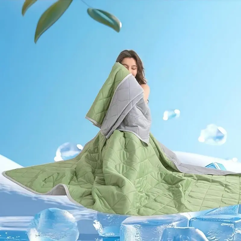 Cooling Summer Blanket, Lightweight Breathable Silky Soft Blanket, Comfortable Bedding for Home Bedroom, Perfect Gift for Loved Ones, Lightweight Throw Blanket 5