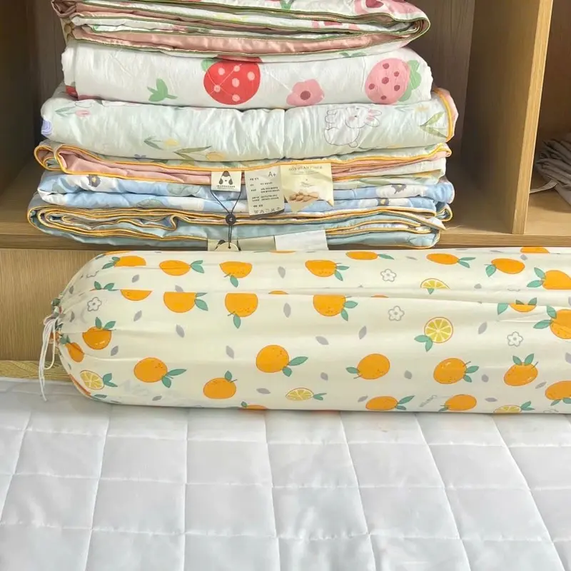 Vỏ gối ôm kích thước 35x100cm cotton poly , vỏ gối ôm họa tiết xinh 2
