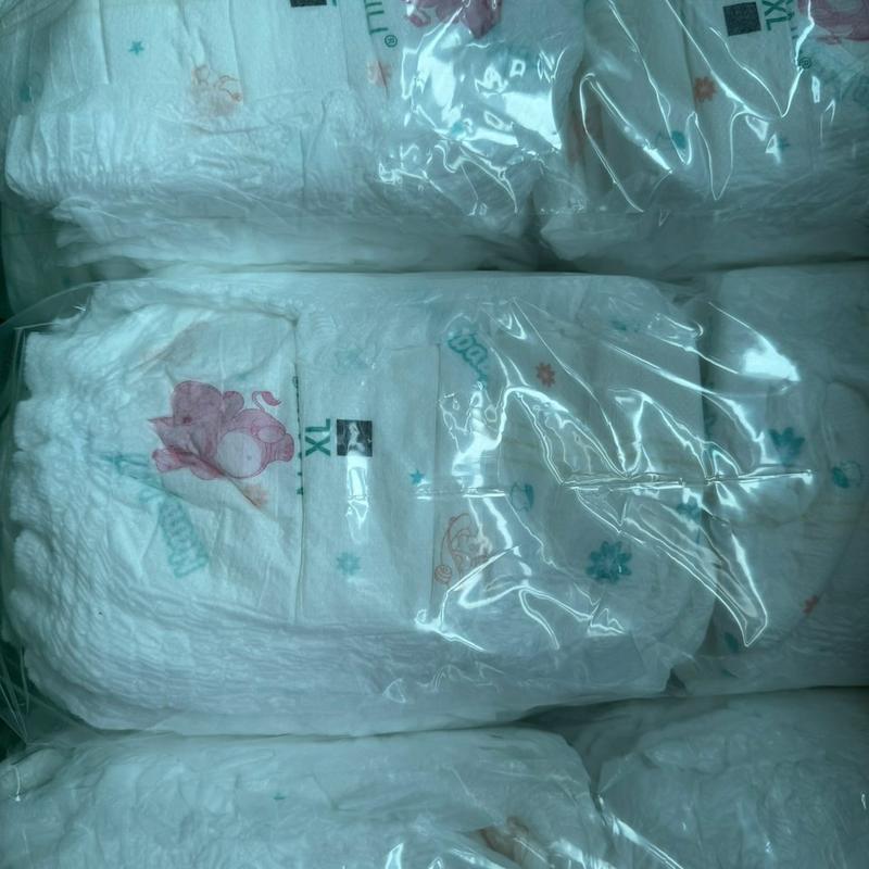 Tã bỉm Nanu Baby bị móc rách bao bì đóng trần 100 cái cho e bé Em bé