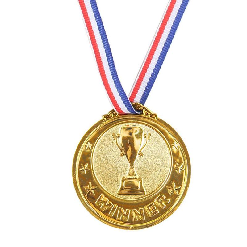 Product Introduction of Soccer Ear Champion Medal Award Prop 65cm Diameter D0T2 19