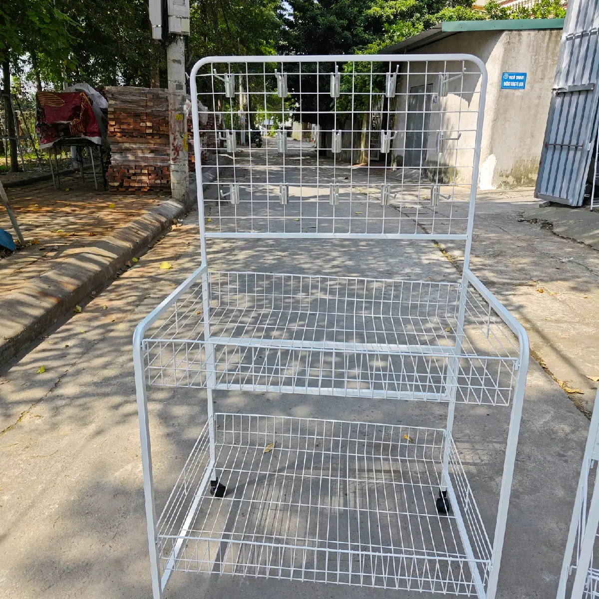 Kệ sắt 2 tầng đa năng, kệ quầy tạp hóa, nhà bếp, thiết kế dạng xe đẩy, có bánh xe di chuyển, KT 140*80*58cm