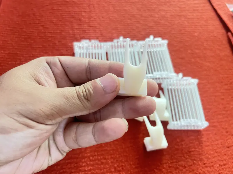 Rọ đựng cào cào cho chim, xiên hoa quả cho chim chào mào (Combo 5 rọ + 5 xiên nhựa tầu) 1