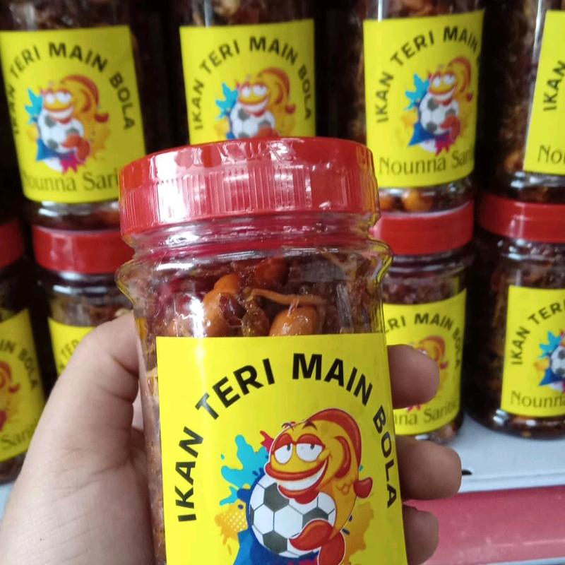 ikan teri main bola nounaa saritiee 2