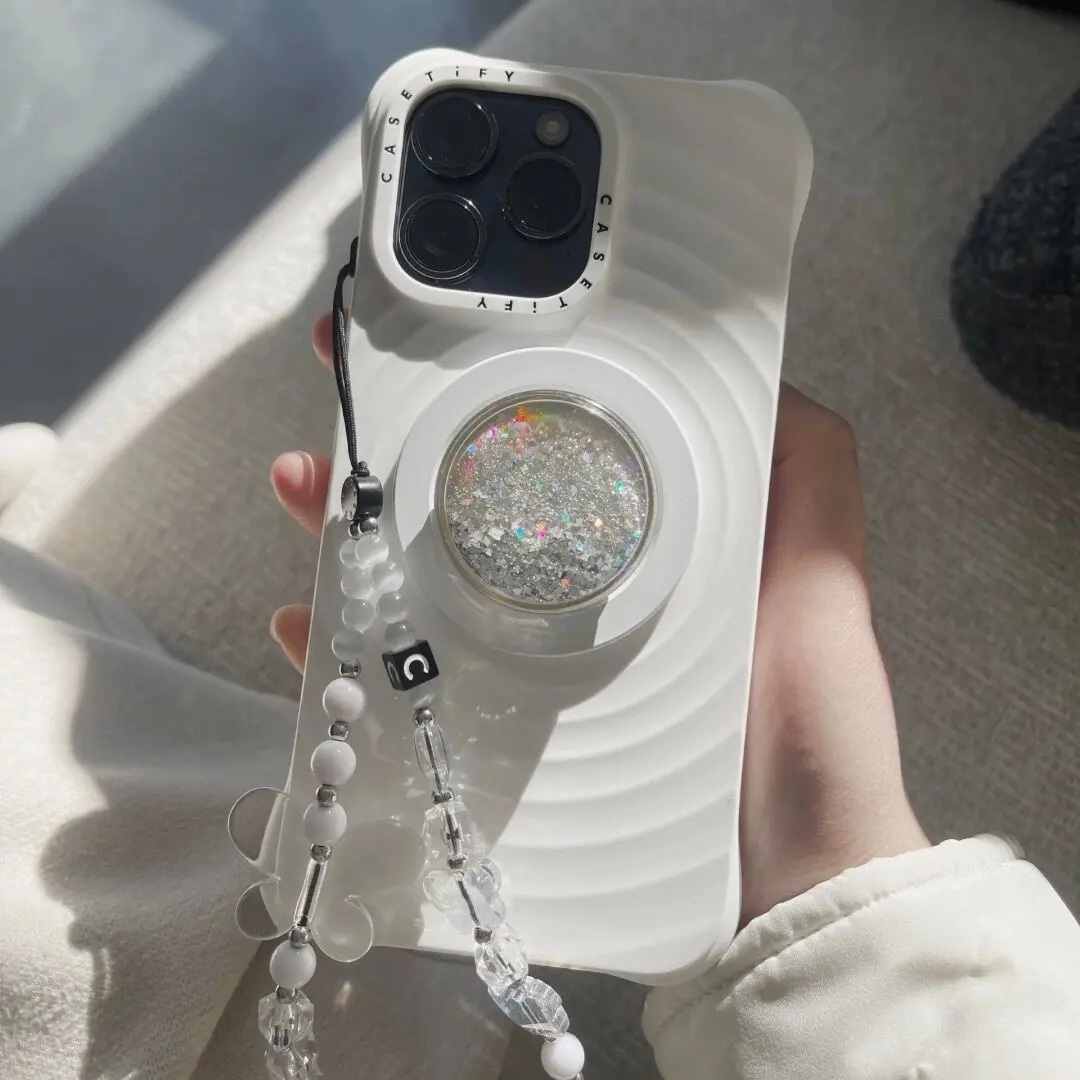 CASETiFY Ripple Case - White Magsafe for iPhone 17 Pro Max