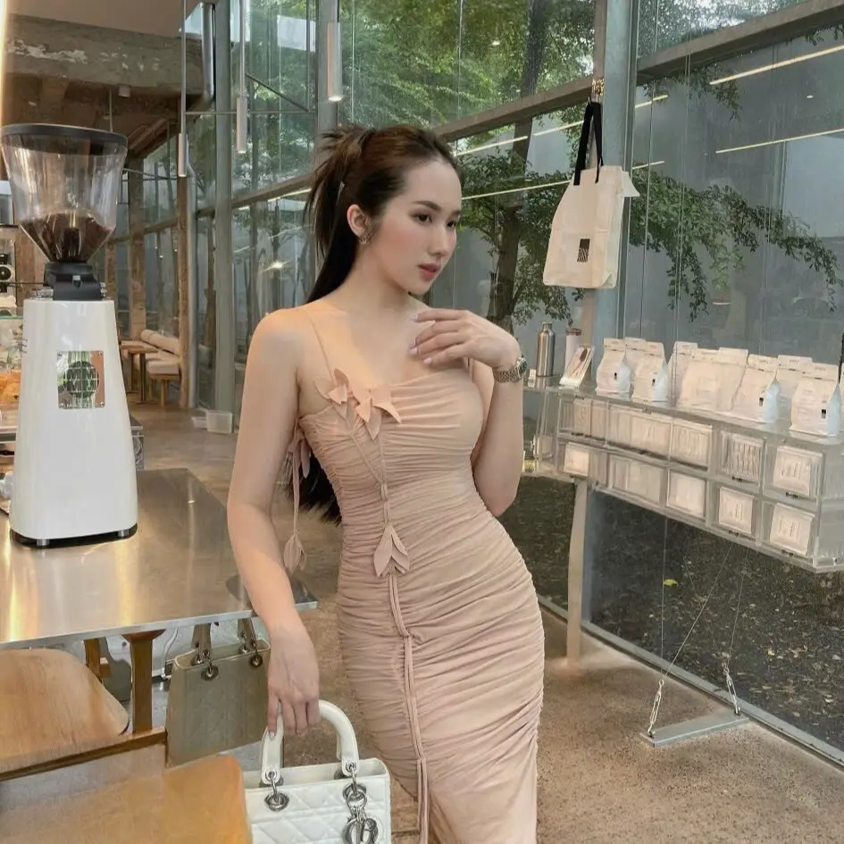 Body lưới tua lá