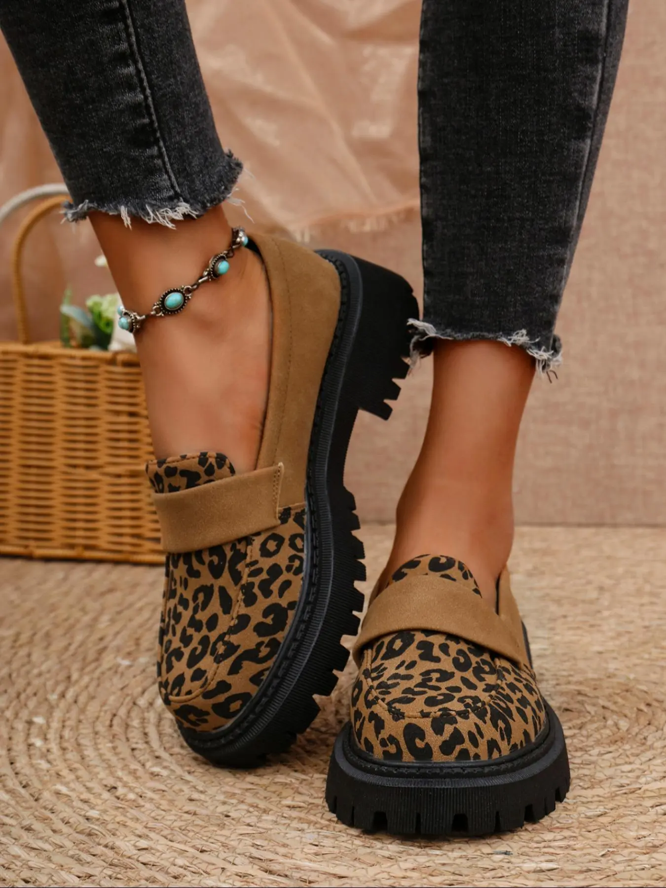 Women's Fashion Leopard Print Chunky Sole Loafers, Casual Comfortable Platform Loafers for Daily Wear, Female All-match Round Toe Shoes for Daily Wear