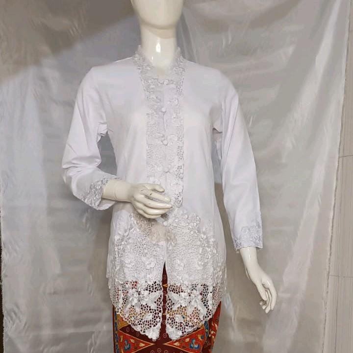 Atasan Kebaya Encim Bordir Polos Lengan Panjang / Kebaya Tradisional Katun Wanita 1
