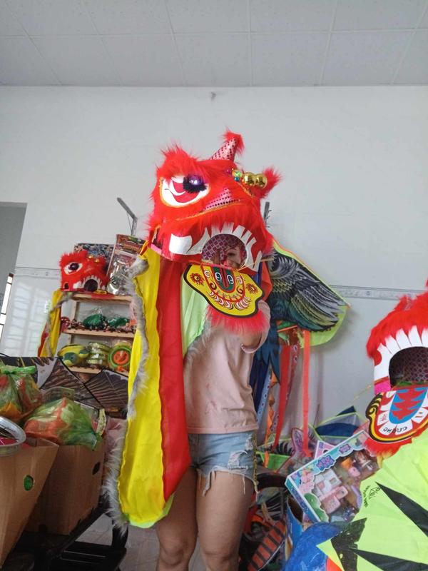 Đầu lân cho trẻ em  3-5 tuổi (có đuôi lân vải) 9