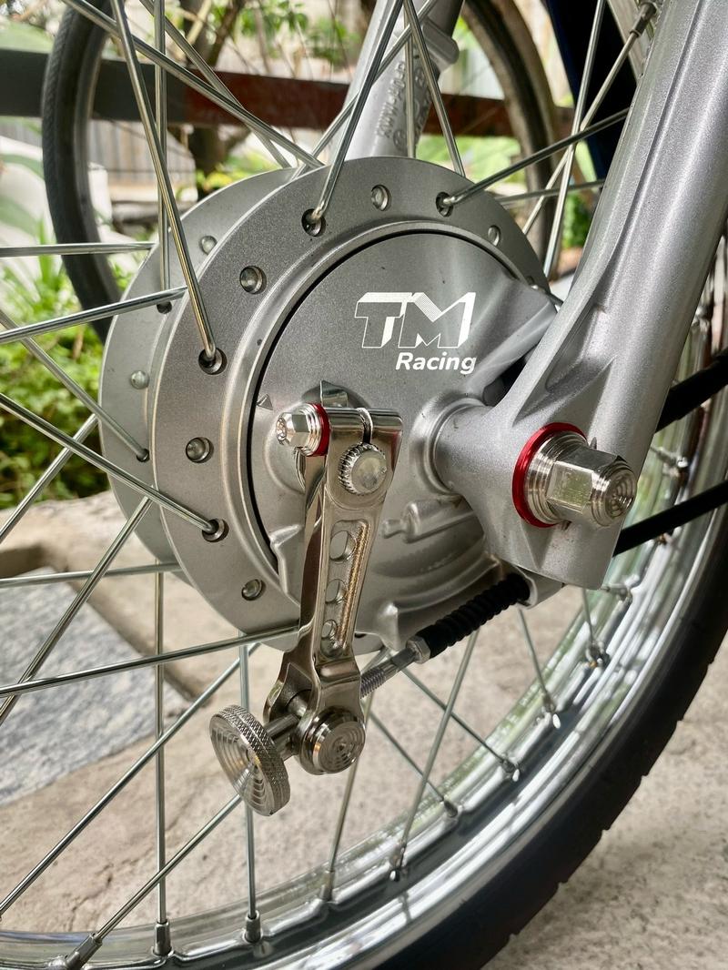 Product Introduction of Càng thắng inox 304 gắn cho tất cả các dòng xe số và tay ga Phụ Tùng 6