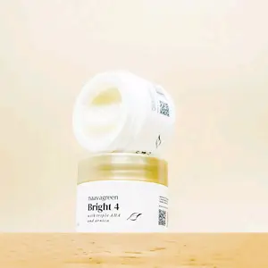 Naavagreen Krim Pagi Bright 4 untuk Perawatan Wajah