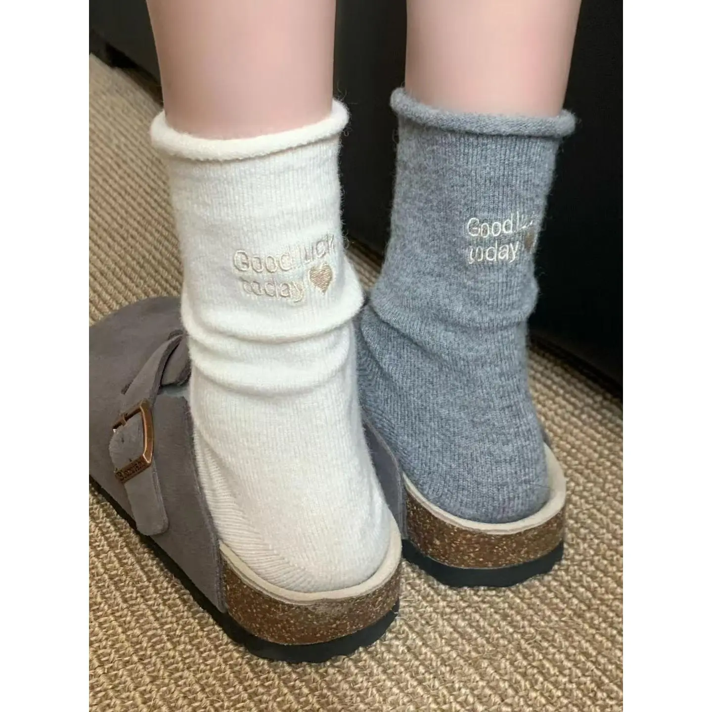 Autumn and Winter New Fashion Heel Letter Curling Bunching Socks Children's College Style Ins Trendy Korean Style All-Matching Tube Socks