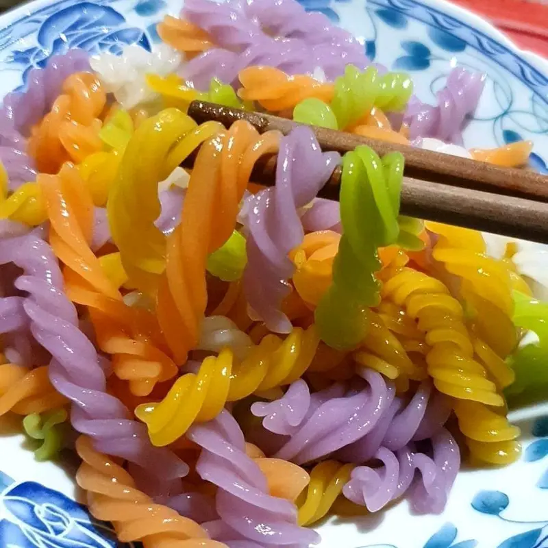 Combo 2kg gồm: 500gr hủ tiếu trắng, 500gr hủ tiếu rau củ, 500gr bún rau củ, 500gr nui xoắn rau củ Food (Tặng 500gr nui xoắn rau) Thức Ăn 2