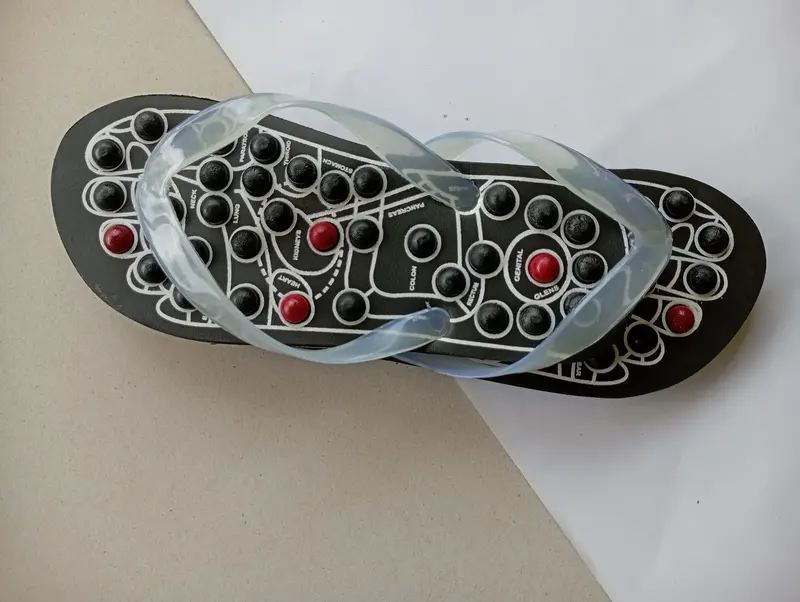 sandal refleksi sandal terapi sandal kesehatan jepit spon untuk terapi reamtik asam urat pria wanita murah 3