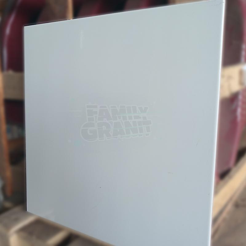 Keramik Lantai 40x40 Putih Polos Plain Light White Glossy 3