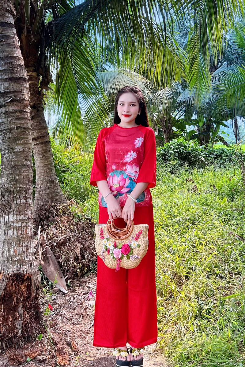 Product Introduction of Tháp phục lụa - áo tơ in hình hoa sen cc Nữ 3
