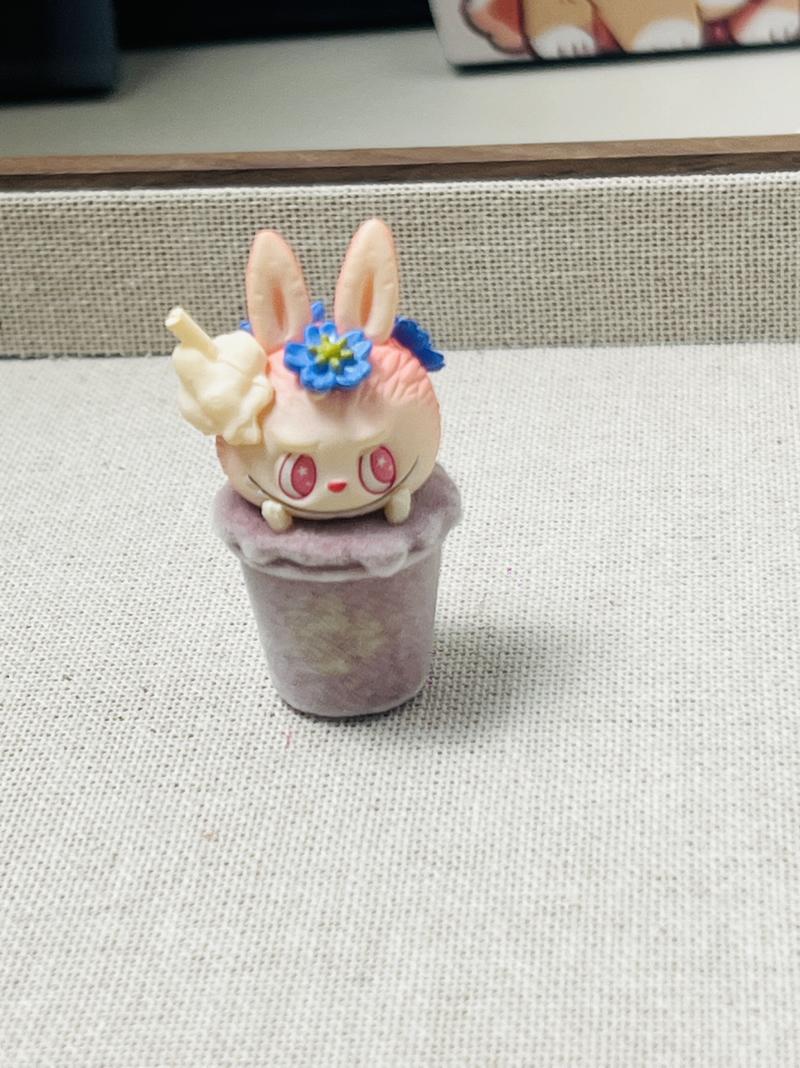 Product Introduction of DIY Pop Beans Mnin Zsiga We are so cute Series Action Figure Cute Model Birthday Gift Anime Figure Desktop Ornaments Collection 4