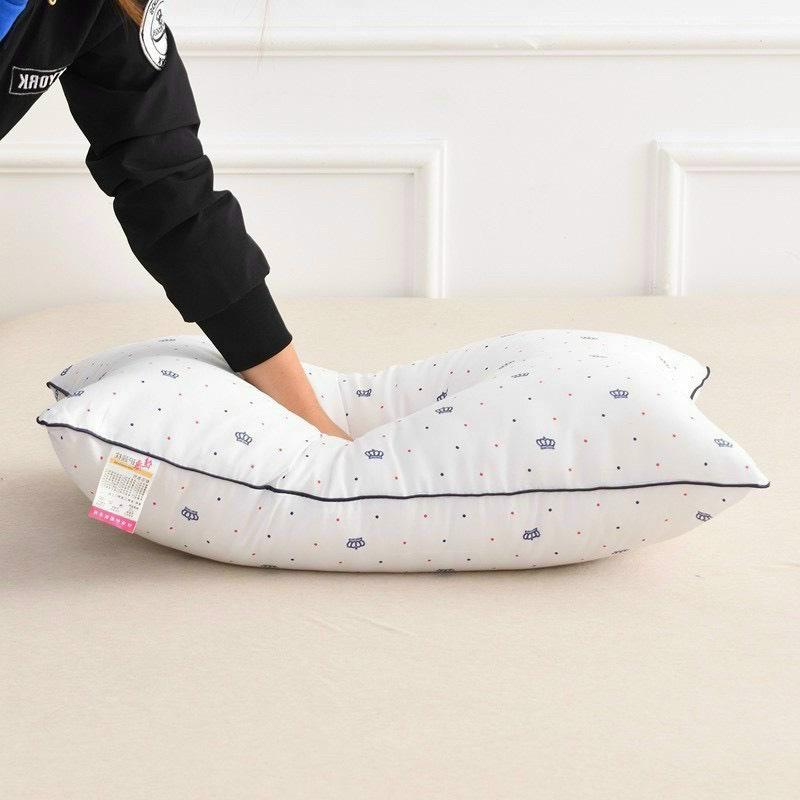 Ruột gối bông gòn M2T BEDDING trắng tinh khiết họa tiết Vương Miện kích thước 45x65cm