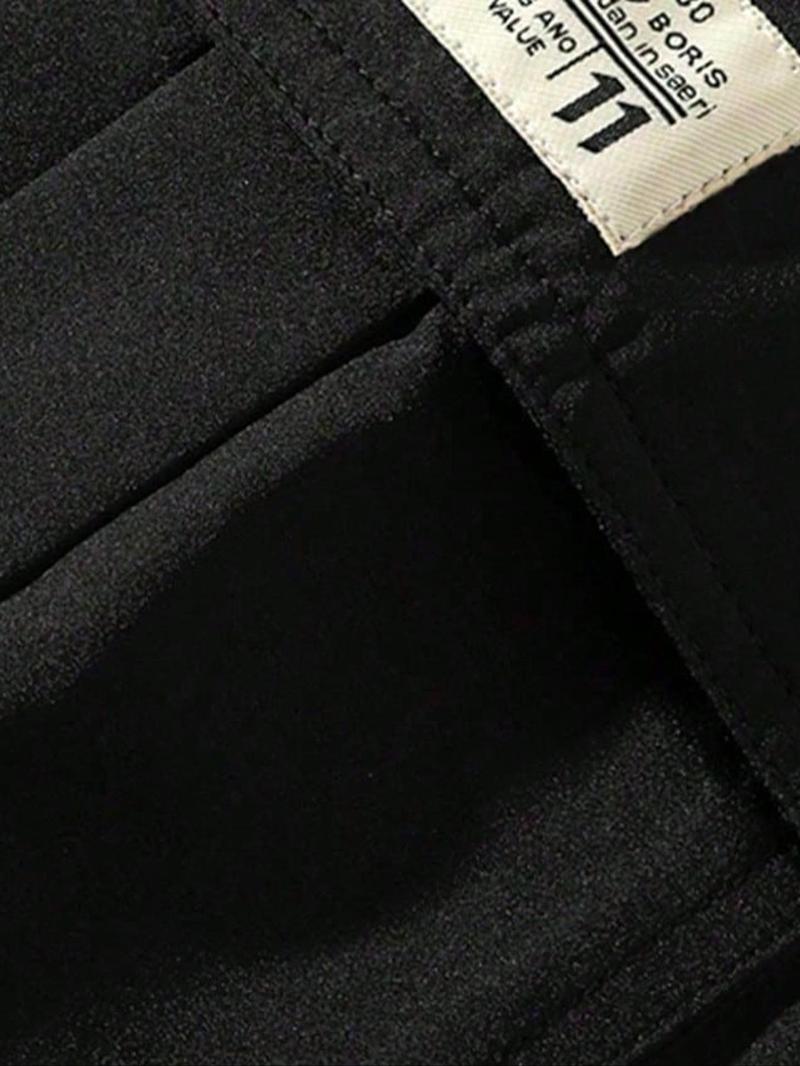 Product Introduction of Men's Solid Color Embroidering Flap Pocket Cargo Shorts, Regular Fit Casual Breathable Outdoor Shorts, Summer Bottoms for Men, Tropical 3