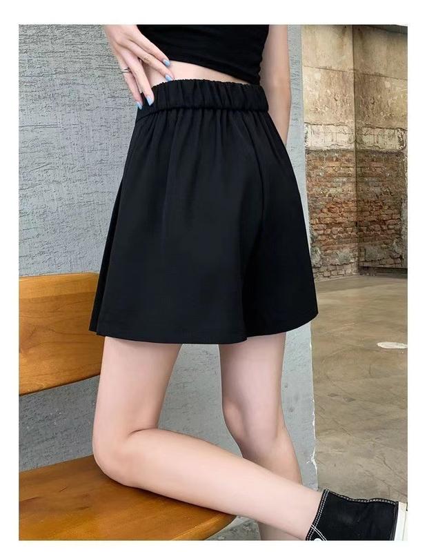 Product Introduction of Fat Girl Wide Leg Pants in Stock 2024 Summer plus Size Plump Girls Pleated Shorts High Waist Outer Wear A-line Wide Leg Pants Small Casual Hot Pants 24