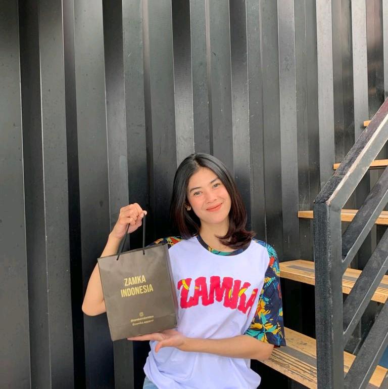 ZAMKA Kaos Distro Hawaii Putih Lengan Flower Pendek Unisex Premium - Atasan Wanita Premium Combed Nyaman Santai - Tshirt Oversized Unisex 5