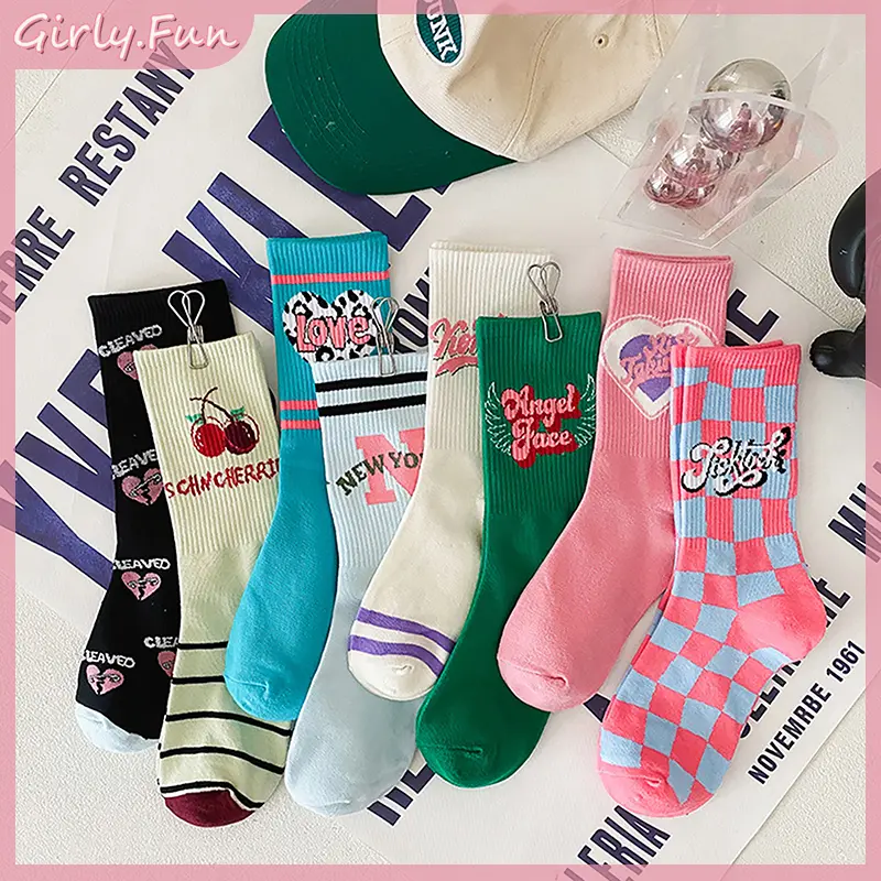 Socks Female Spring And Autumn American Retro Personality Mid-tube Socks Art College Wind  Socks Cotton Socks