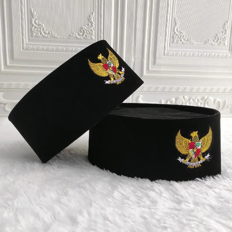 Peci Songkok Kopiah Hitam Lambang Garuda Bordir Tinggi 9cm Harga Murah - Peci Pria Model Terbaru Anak Dan Dewasa Perlengkapan Sholat laki-laki Bisa Bayar Di Tempat COD 0