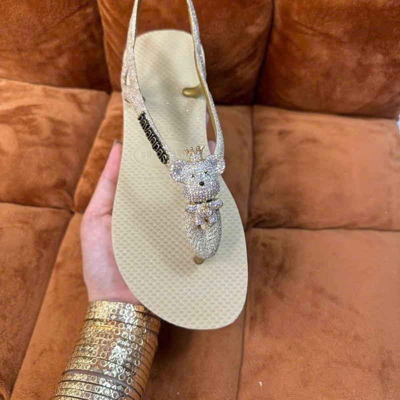 GIÀY SANDAL MÀU GOLD NHẠT QUAI KIM TUYẾN MIX CHARM ( Đặt Đúng Size ) Shoes DéP Nữ