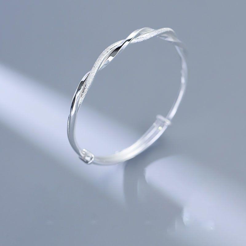 Vòng Tay Dải Mobius, Bạc 925, Thiết Kế Đặc Biệt Ins, Vòng Tay Cao Cấp, Sang Trọng Giá Cả Phải Chăng, Trơn, Đơn Giản, Dành Cho Phụ Nữ, Đánh Giá Chất Lượng Cao Hơn 99%, Thích Hợp Cho Năm 2025 4