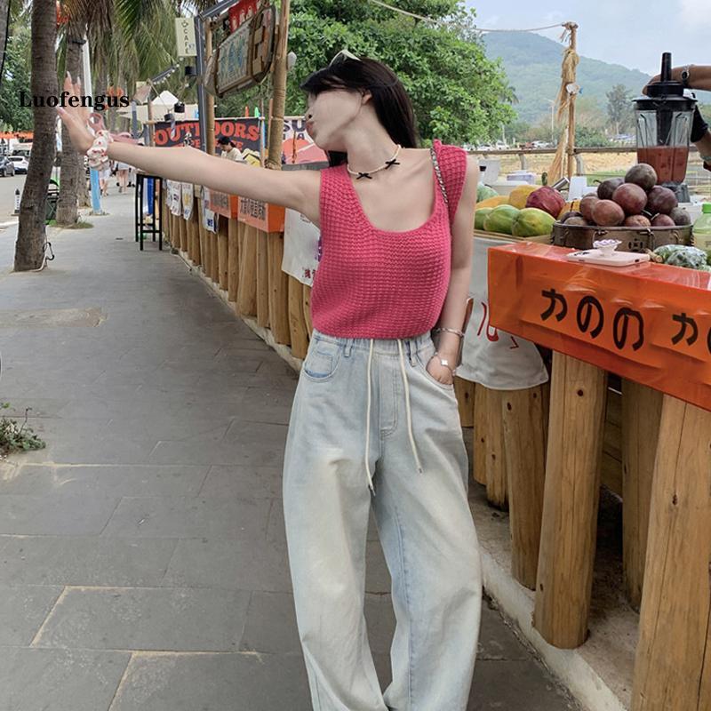Product Introduction of Women's Crochet Knit Tank Tops Casual Loose Fitting Round Neck Sleeveless Showing Navel Solid Color Shirt for Summer 28