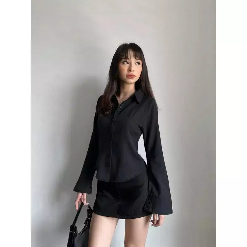 QR - RPF OOTD Shirt Stripe Slim  /Julia Top / Kemeja Slim Fit / Atasan Wanita / Fabric Cotton with two pleated on the waist (Slim Effect) / Office Fits Casual Baju 1