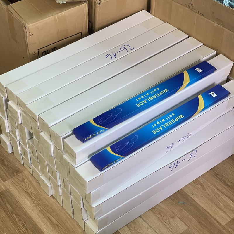 Gạt mưa SILICON 4 lưỡi gạt siêu sạch Phụ Tùng Phụ Kiện Vietnam Multicoloured Lau Xe wiper wash. lá lúa thanh  giằng gạt  kính