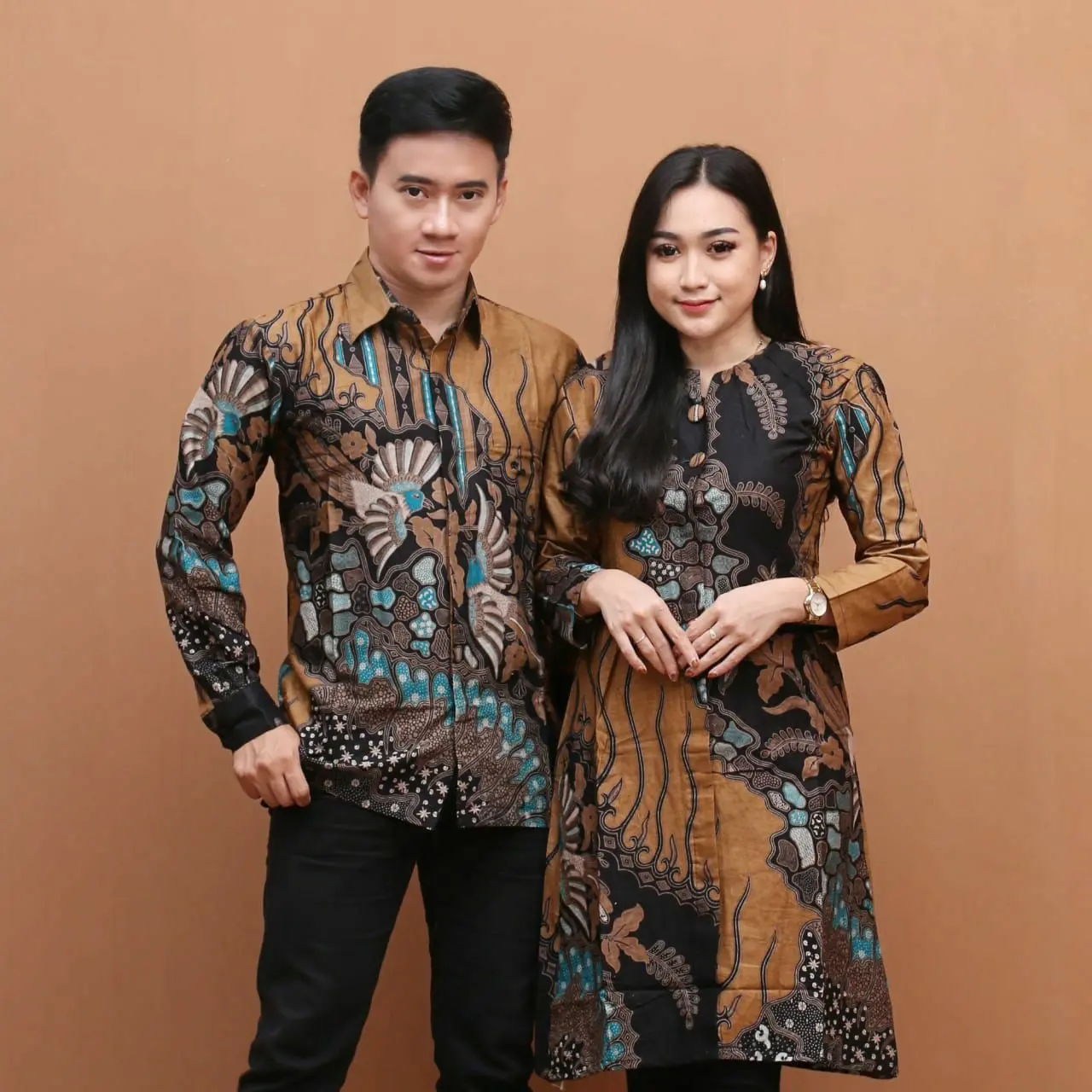 Couple Atasan Tunik Batik Best Quality Bahan Kain Katun - Motif Manuk Tarung Kunyit Baju Seragam Sarimbit Wanita Tunik Jumbo