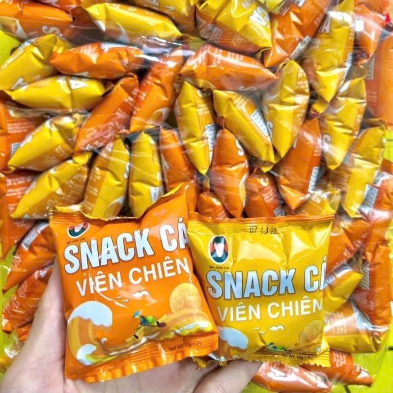 Bịch 60 gói Snack cá viên chiên, bimbim cá viên chiên siêu ngon siêu giòn Ăn Vặt Food Thức Ăn Cay