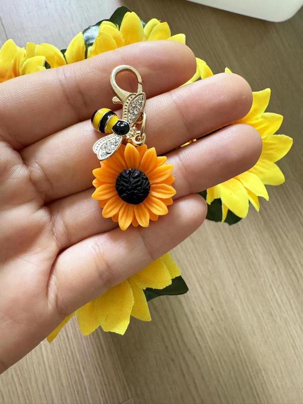 Cute Bee & Flower Design Keychain, Colorblock Keychain for Women & Men for Daily Clothing Decor, Trendy All-match & Exquisite Keychain for Birthday Gift 4