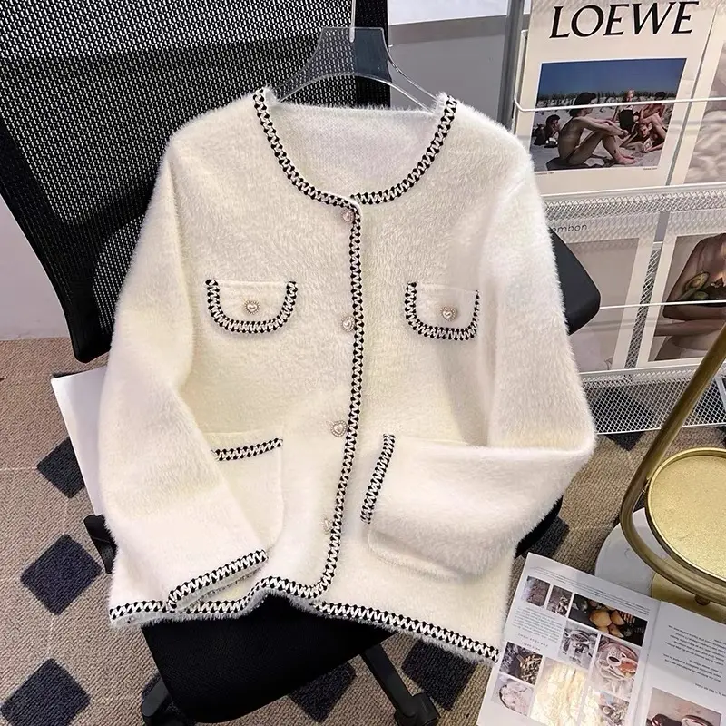 Áo khoác len lông thỏ phong cách hàn quốc