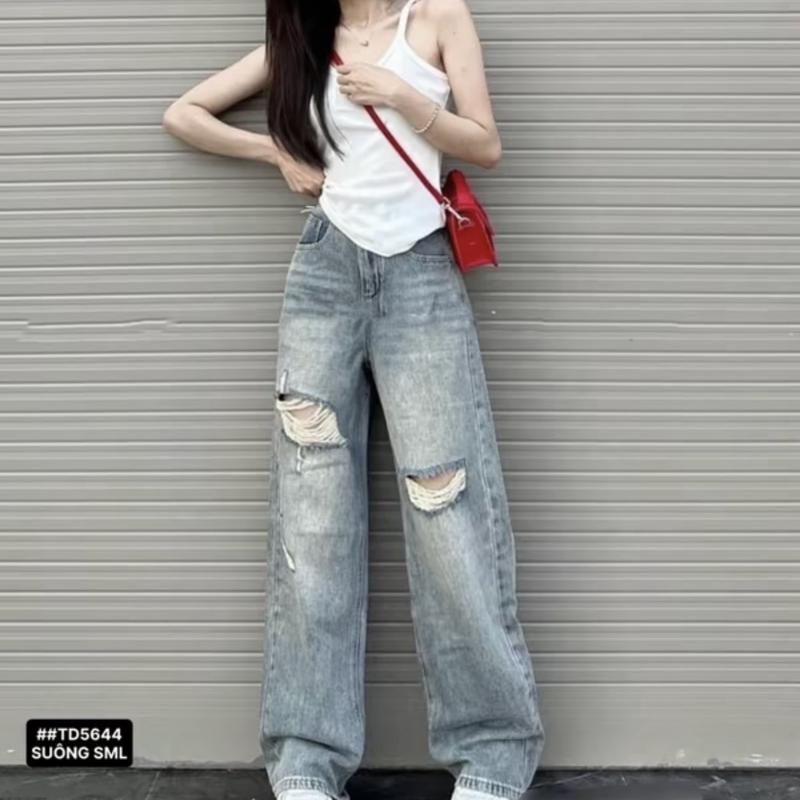 Quần Baggy Jean nữ ống rộng màu xanh nhạt bụi ,Quần baggy jean nữ suông rách gối cá tính TH 0684