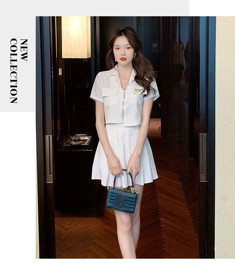 Product Introduction of Bộ Đồ Ngắn Tay Thanh Lịch Chống Lão Hóa Mới Mùa Hè 2024 Áo Khoác Ngắn + Chân Váy Xếp Ly Bộ Đồ Hai Mảnh Hợp Thời Trang Cho Nữ Top 10