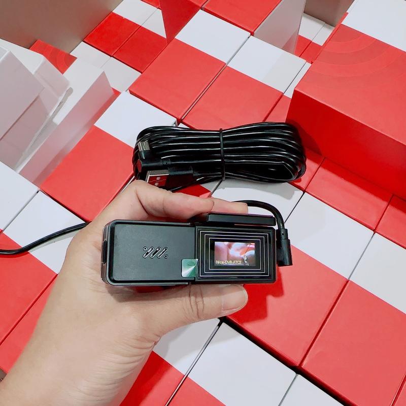 Camera hành trình V9Pro wiffi + thẻ 32G ( tích hợp màn androi lưu tốc độ, cảnh báo lệch làn, kết nối điện thoại xem và tải video) 1